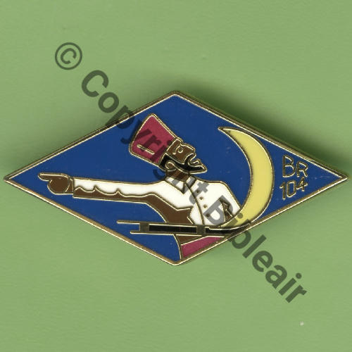 A1487 2017 BR.104 2eDRILLE ET.2.61 FRANCHE COMTE  FIA Sigle Griffes et butees Dos scintillant FEZ FUCHSIA Src.Y.GENTY 30Eur .jpg